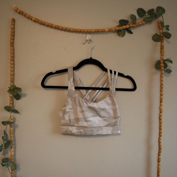 Athleta Camo Medium Support Crossover Sports Bra Size XS - Picture 2 of 5